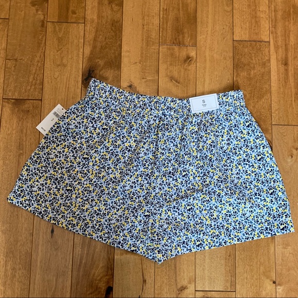 Gap floral high-waisted shorts - Picture 2 of 7